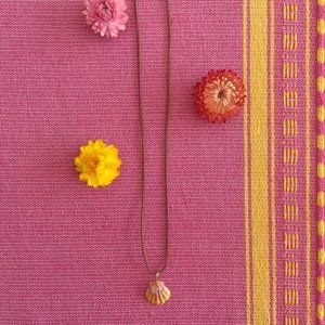 SUNRISE SHELL NECKLACE